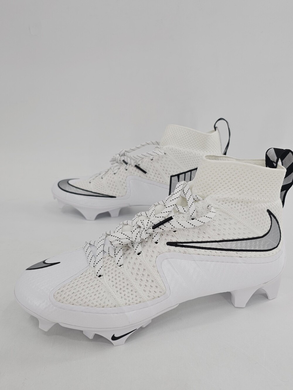 Nike Vapor Edge 360 Untouchable Football Cleats Men's